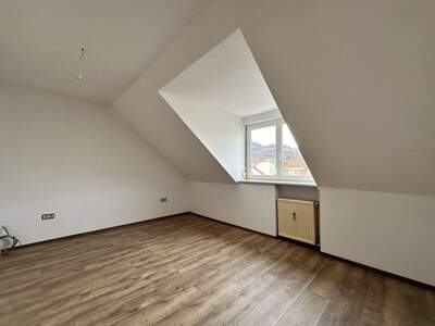 Altbauwohnung kaufen in 8020 Graz (Bild 4)