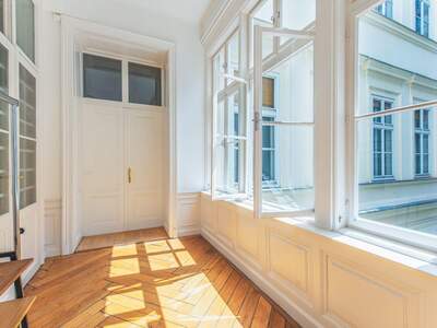 Altbauwohnung mieten in 1090 Wien (Bild 2)