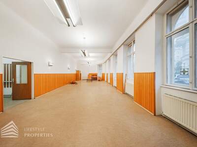 Altbauwohnung kaufen in 1080 Wien (Bild 3)