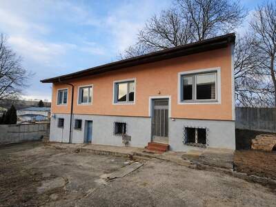 Einfamilienhaus kaufen in 2004 Niederhollabrunn (Bild 1)