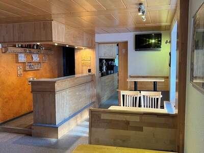 Gastronomie und Wohnung mieten in 9544 Feld (Bild 2)