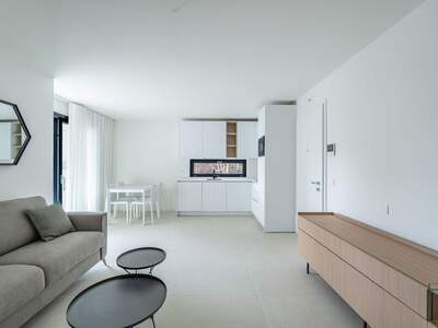 Wohnung mit Balkon kaufen in 33054 Lignano Sabbiadoro (Bild 2)