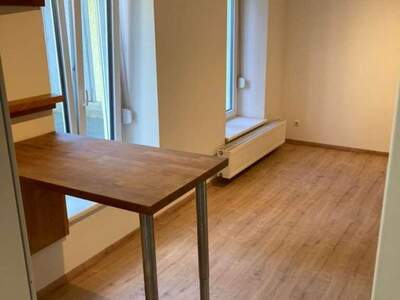 Altbauwohnung kaufen in 8010 Graz (Bild 2)