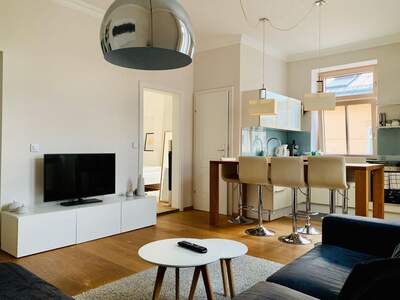 Altbauwohnung mit Balkon kaufen in 5020 Salzburg (Bild 3)