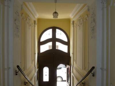 Altbauwohnung mit Balkon kaufen in 1150 Wien (Bild 1)