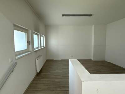 Gewerbeobjekt mieten in 1150 Wien (Bild 2)