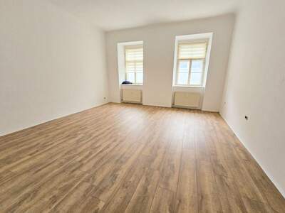 Altbauwohnung kaufen in 8020 Graz (Bild 1)