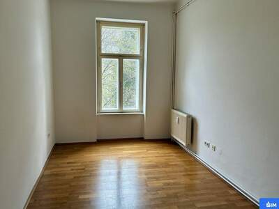 Altbauwohnung mit Balkon mieten in 8010 Graz (Bild 4)