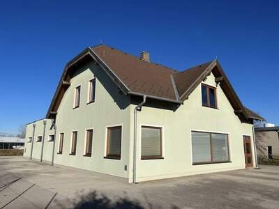 Gewerbeobjekt mieten in 2722 Weikersdorf