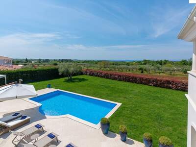 Haus kaufen in 52440 Porec (Bild 5)