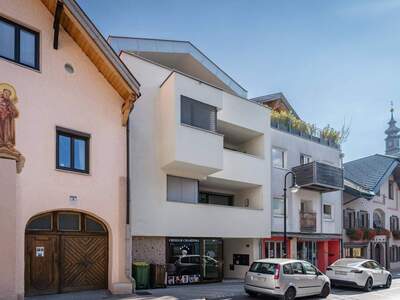 Wohnung kaufen in 6170 Zirl
