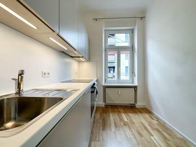 Altbauwohnung kaufen in 8020 Graz (Bild 1)