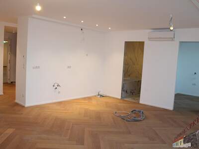 Terrassenwohnung kaufen in 1090 Wien (Bild 2)