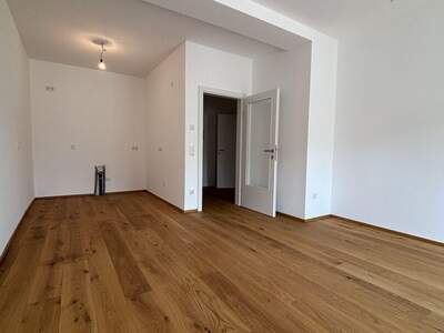 Wohnung kaufen in 83395 Freilassing (Bild 2)