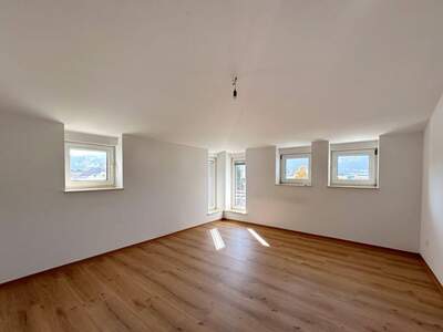 Wohnung mit Balkon mieten in 4563 Micheldorf (Bild 5)