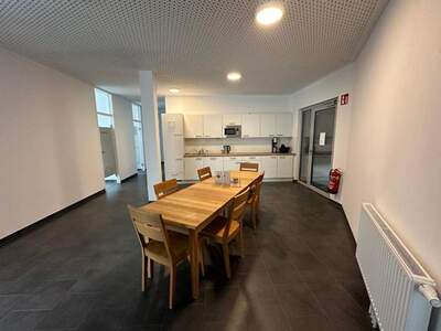 Gewerbeobjekt mieten in 1210 Wien (Bild 2)