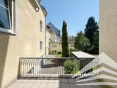 Dachgeschosswohnung mieten in 4040 Linz
