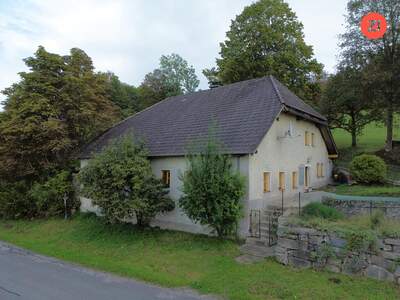 Landhaus kaufen in 4184 Helfenberg