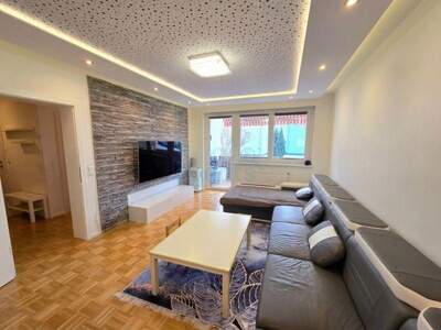 Wohnung kaufen in 4663 Laakirchen