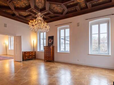 Altbauwohnung mit Balkon mieten in 4020 Linz (Bild 1)