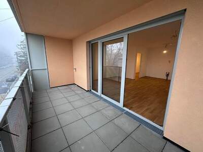 Wohnung mit Balkon mieten in 1140 Wien