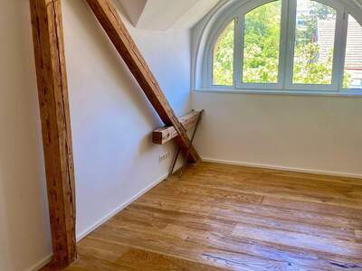 Altbauwohnung mit Balkon kaufen in 1180 Wien (Bild 4)