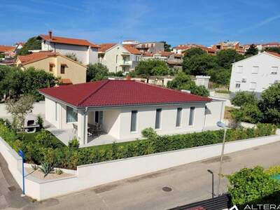 Haus kaufen in 22211 Vodice (Bild 3)