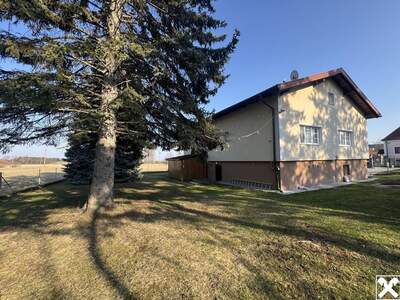 Haus mit Garten mieten in 2731 St. Egyden