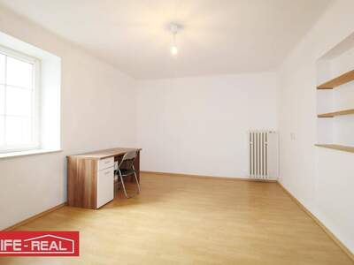 Wohnung mieten in 4910 Ried