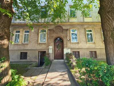 Altbauwohnung kaufen in 1130 Wien (Bild 1)