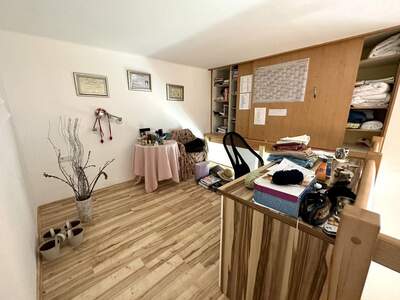 Altbauwohnung mit Balkon kaufen in 8020 Graz (Bild 1)
