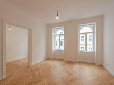 Altbauwohnung mit Balkon kaufen in 1050 Wien (Bild 4)