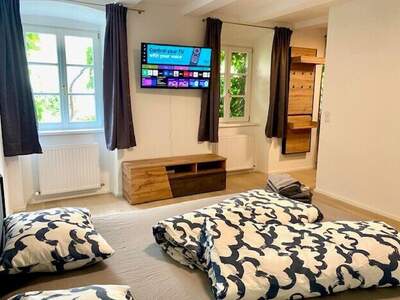 Altbauwohnung kaufen in 6060 Hall (Bild 1)