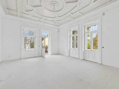 Altbauwohnung mit Balkon kaufen in 1130 Wien (Bild 3)