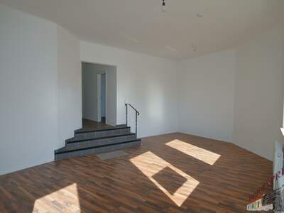 Wohnung kaufen in 2700 Wr. Neustadt (Bild 2)