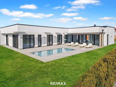Bungalow kaufen in 4751 Dorf