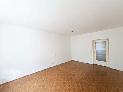 Wohnung mit Balkon kaufen in 1130 Wien (Bild 3)