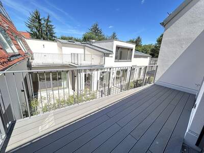 Wohnung mit Balkon kaufen in 1130 Wien (Bild 2)