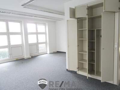 Gewerbeobjekt mieten in 1140 Wien (Bild 2)