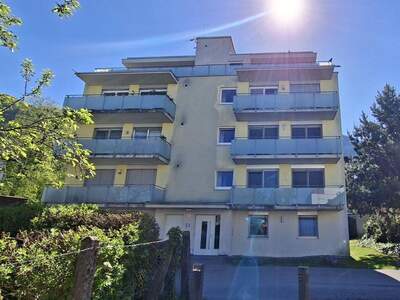 Altbauwohnung mit Balkon kaufen in 6845 Hohenems (Bild 3)