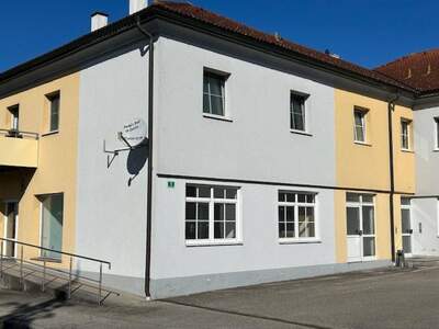 Gewerbeobjekt mieten in 4312 Ried