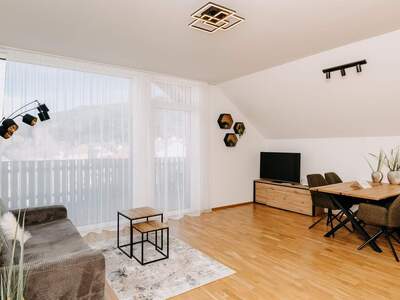 Etagenwohnung provisionsfrei kaufen in 8862 Stadl