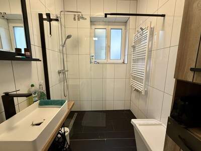 Wohnung mit Balkon kaufen in 4600 Wels (Bild 4)
