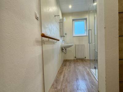 Altbauwohnung mit Balkon kaufen in 6065 Thaur (Bild 5)