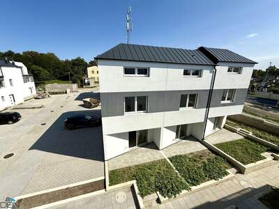 Haus kaufen in 2401 Fischamend