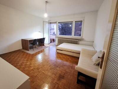 Altbauwohnung mit Balkon mieten in 8010 Graz (Bild 3)