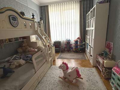 Altbauwohnung mieten in 1090 Wien (Bild 2)