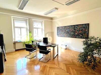 Etagenwohnung mieten in 8010 Graz