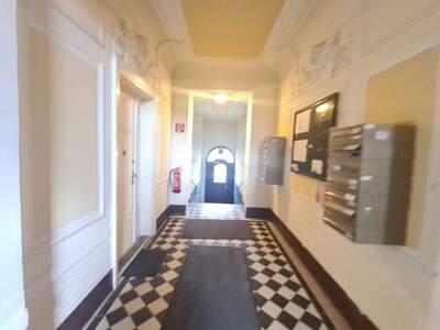 Altbauwohnung kaufen in 1130 Wien (Bild 4)