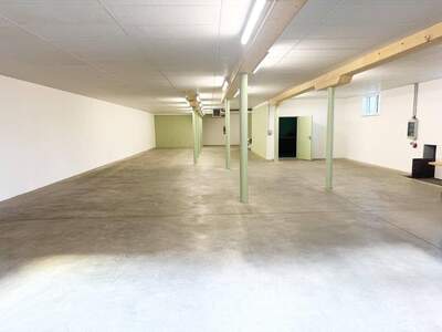 Gewerbeobjekt mieten in 4865 Nußdorf